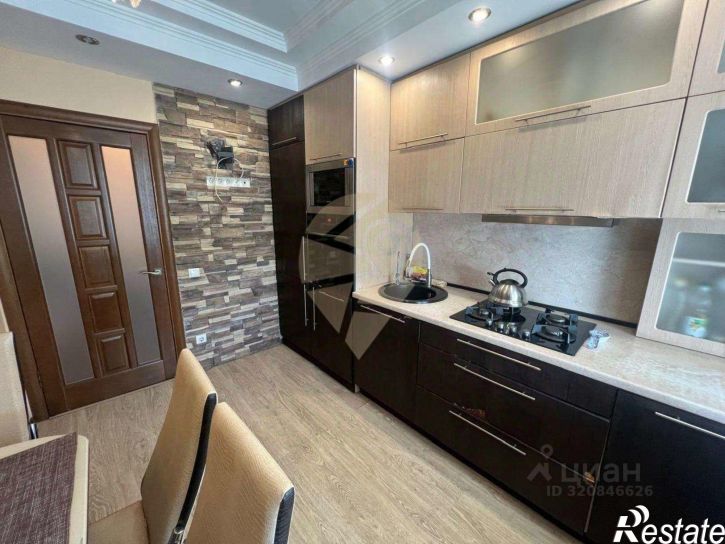 4-комн квартира ул Ватутина, 3,  д. 3