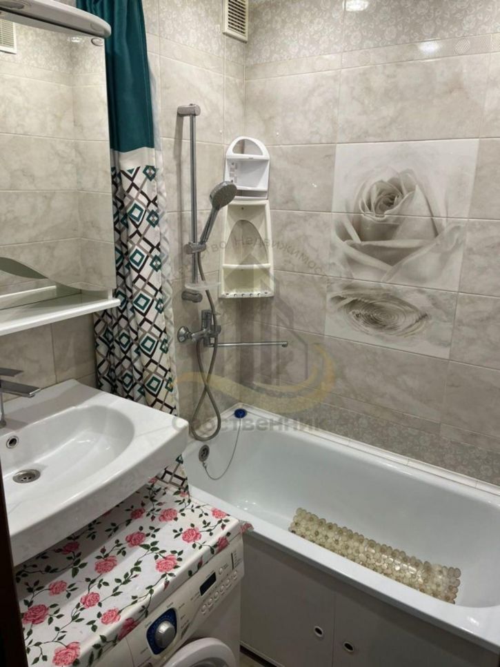 3-комн квартира Лебединец мкр, 13