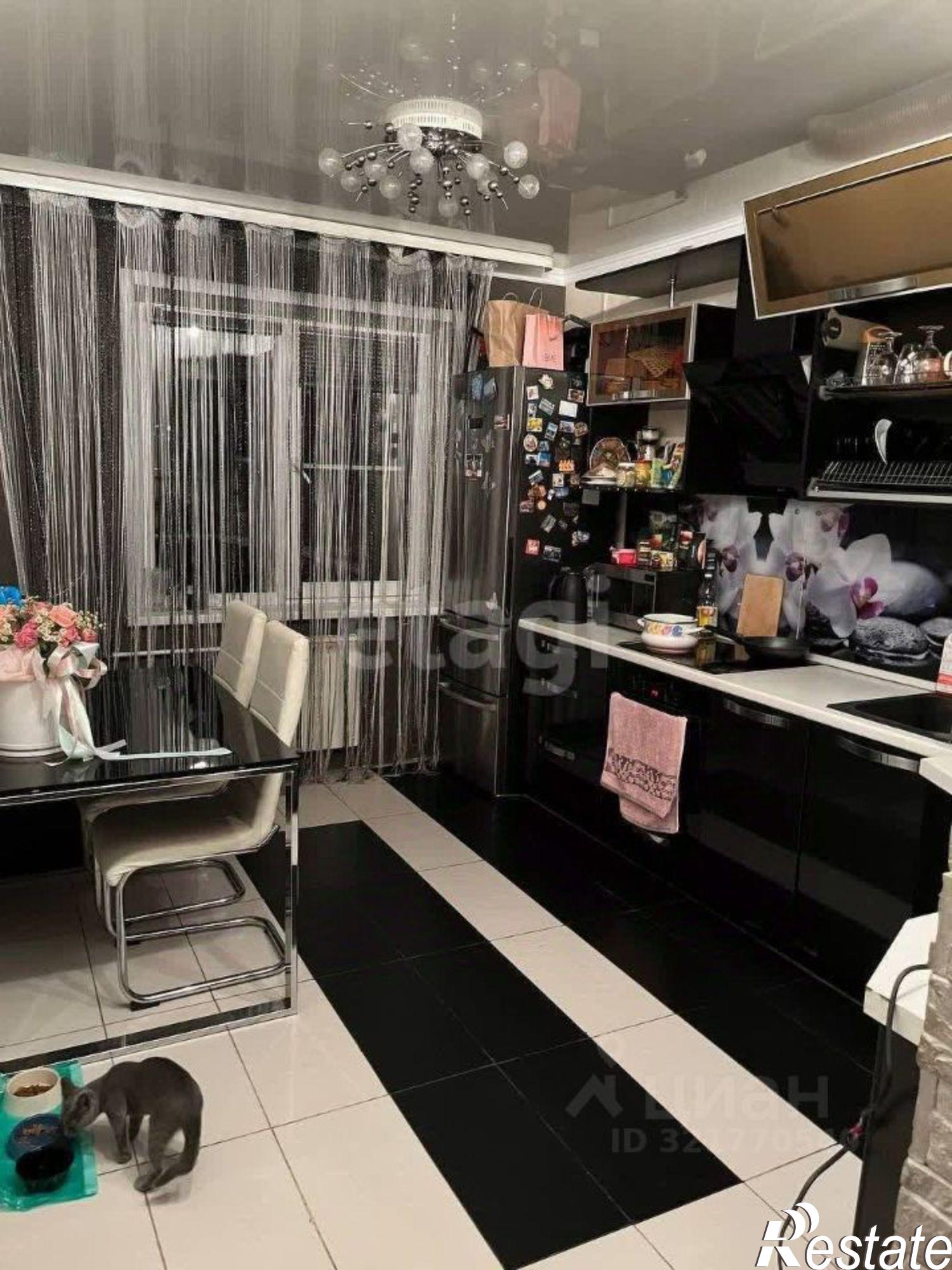 Купить квартиру за 7 100 000 рублей на мкр Жукова, 24а