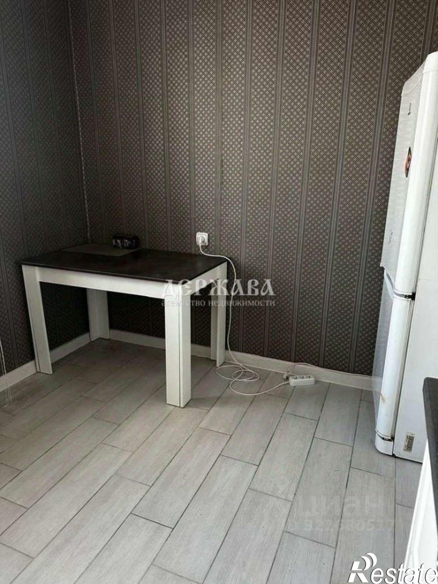 Сдать квартиру за 25 000 рублей на мкр Макаренко, 5