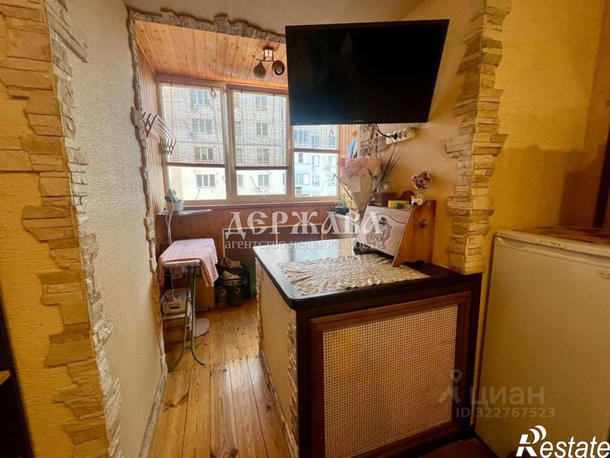 Купить квартиру за 7 830 000 рублей на кв-л Старая мельница, 10