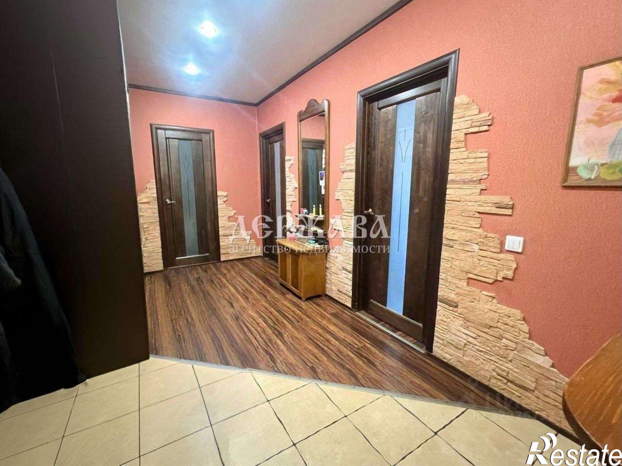 Купить квартиру за 7 830 000 рублей на кв-л Старая мельница, 10