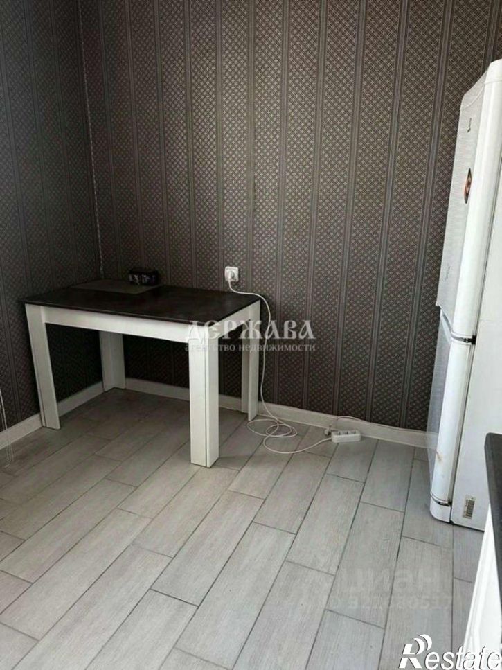 1-комн квартира мкр Макаренко, 5,  д. 5