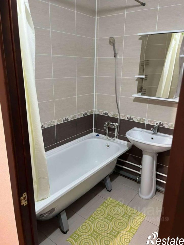 1-комн квартира мкр Дубрава квартал 3, 38,  д. 38