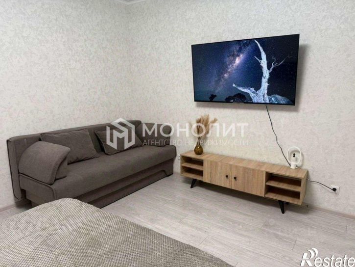 1-комн квартира Степной мкр, 35,  д. 35