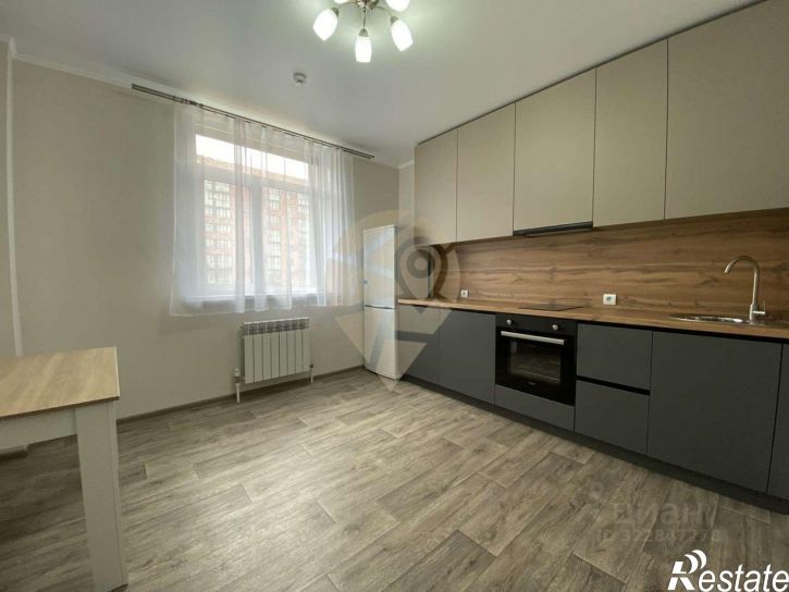 1-комн квартира мкр Космос, 11,  д. 11