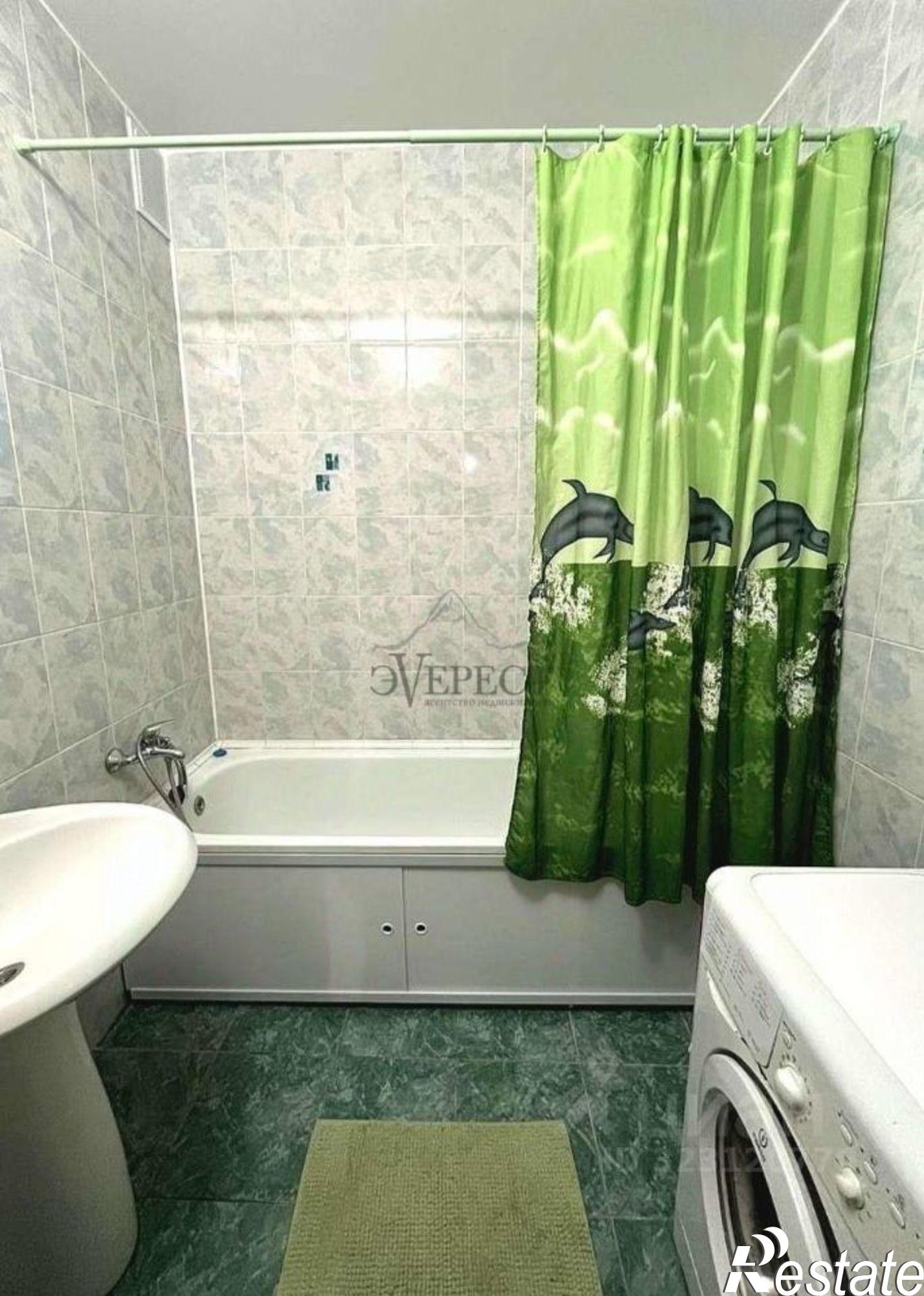 Купить квартиру за 5 849 000 рублей на Степной мкр, 9