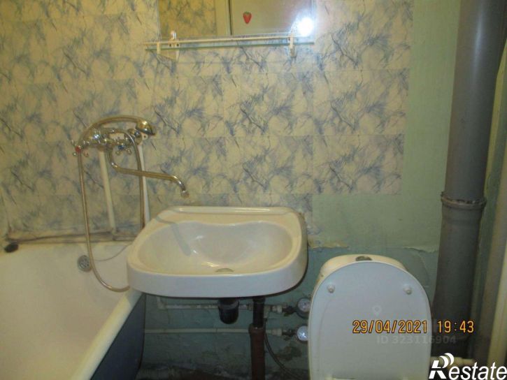 1-комн квартира мкр Молодогвардеец, 1,  д. 1