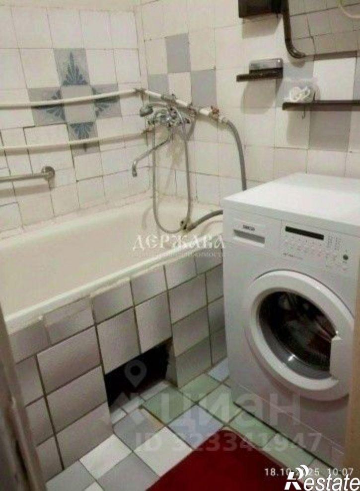 3-комн квартира мкр Лебединец, 19,  д. 19