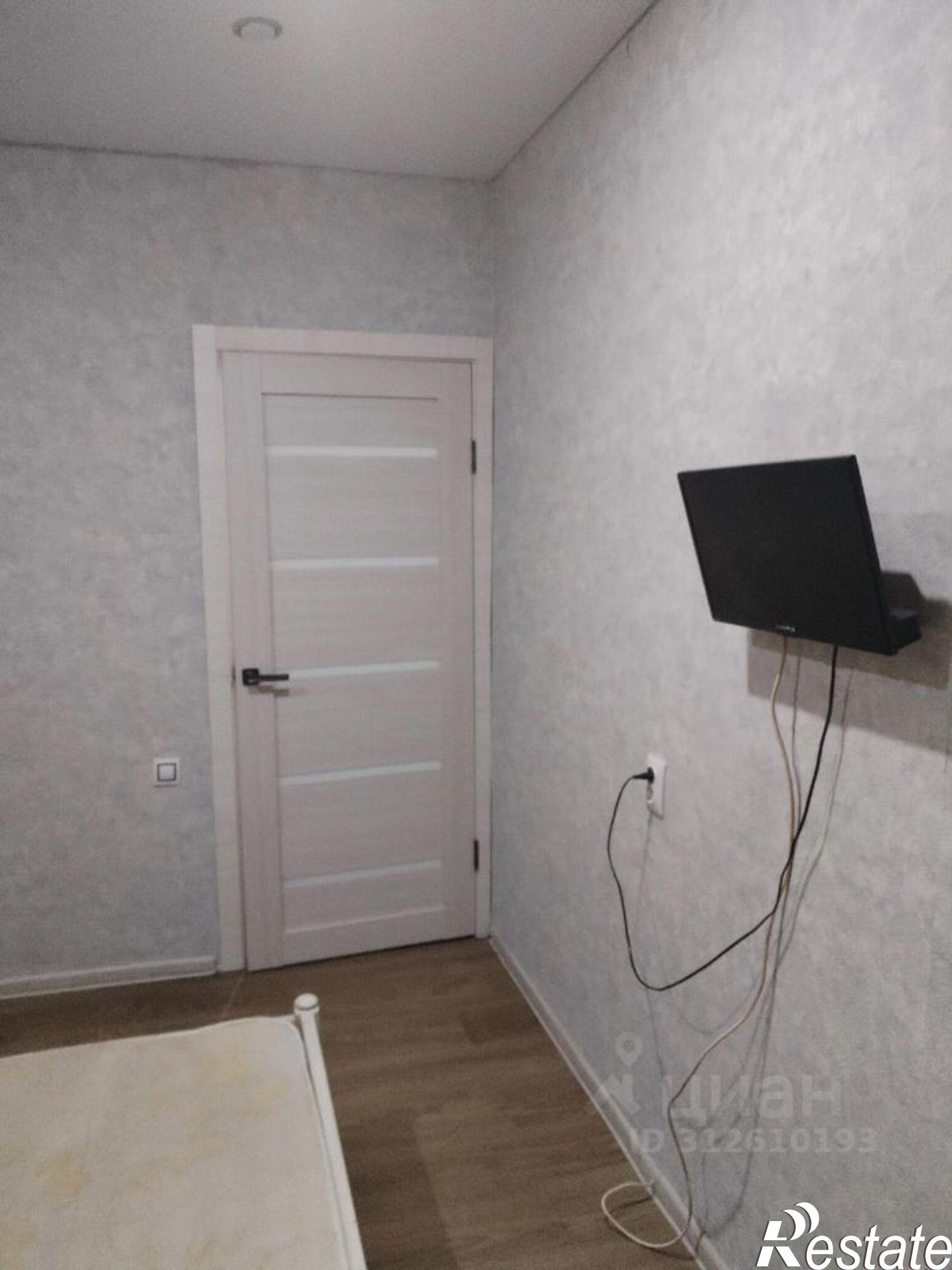 Сдать квартиру за 35 000 рублей на мкр Королева, 9