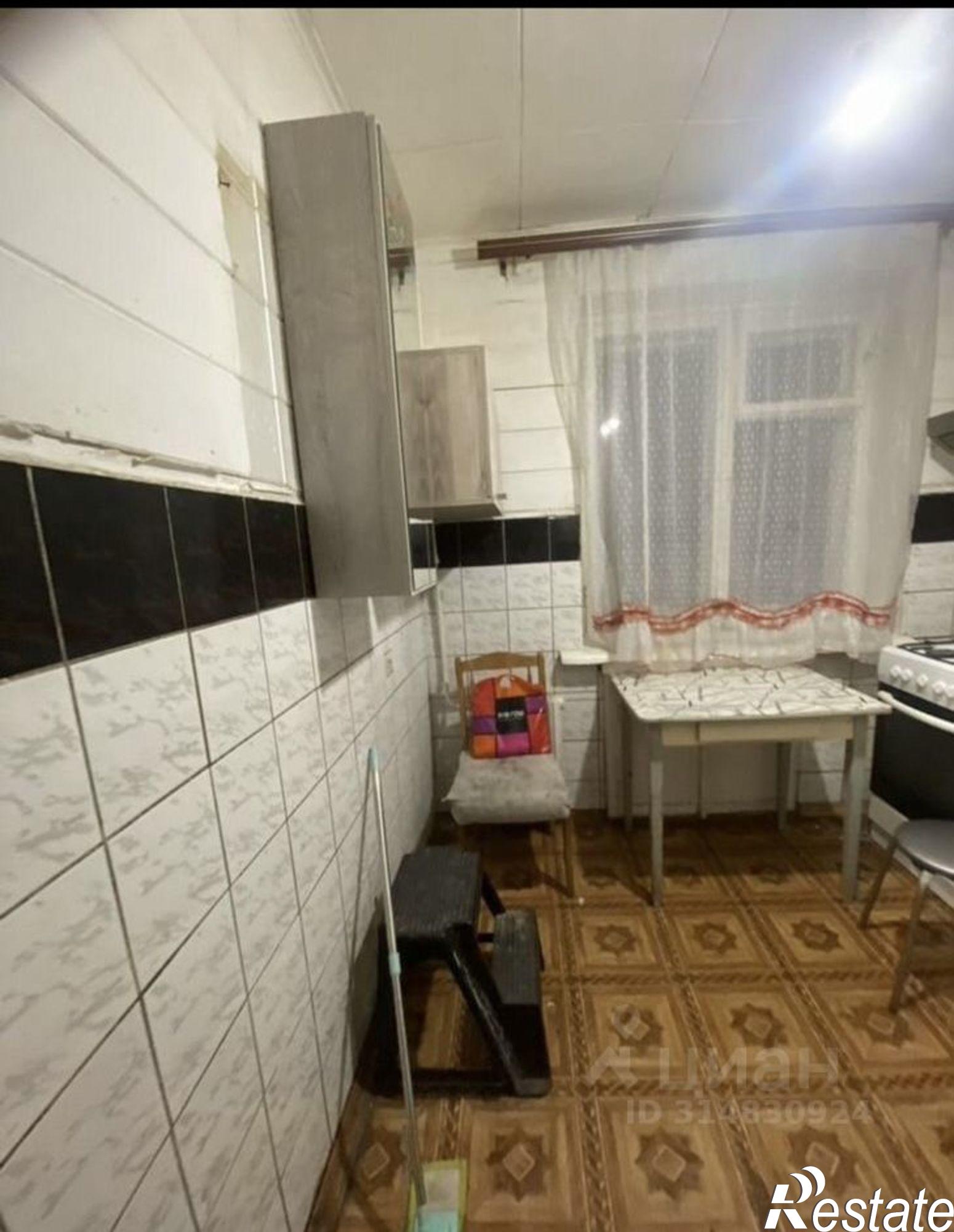 Сдать квартиру за 15 000 рублей на мкр Горняк, 20