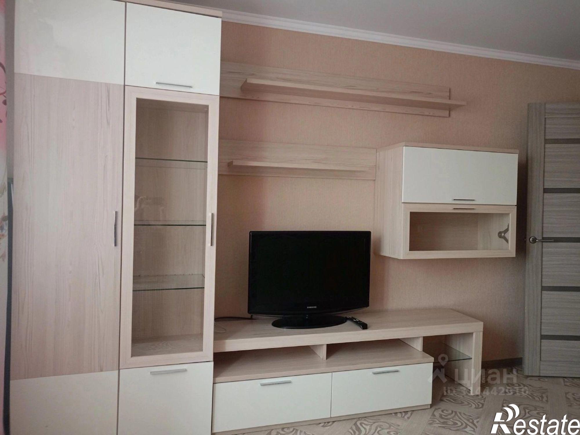 Сдать квартиру за 18 000 рублей на Южный мкр, 10а