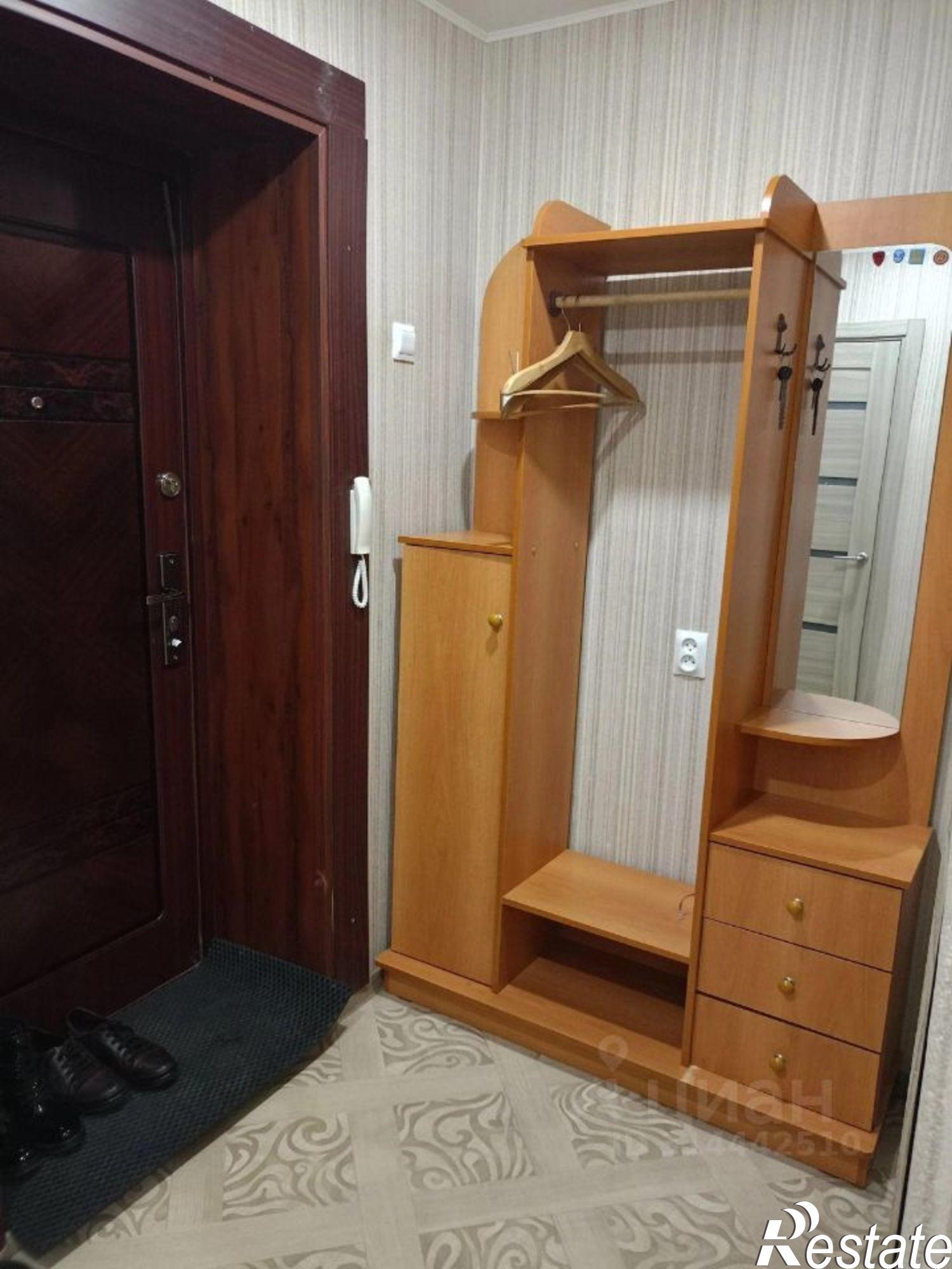 Сдать квартиру за 18 000 рублей на Южный мкр, 10а