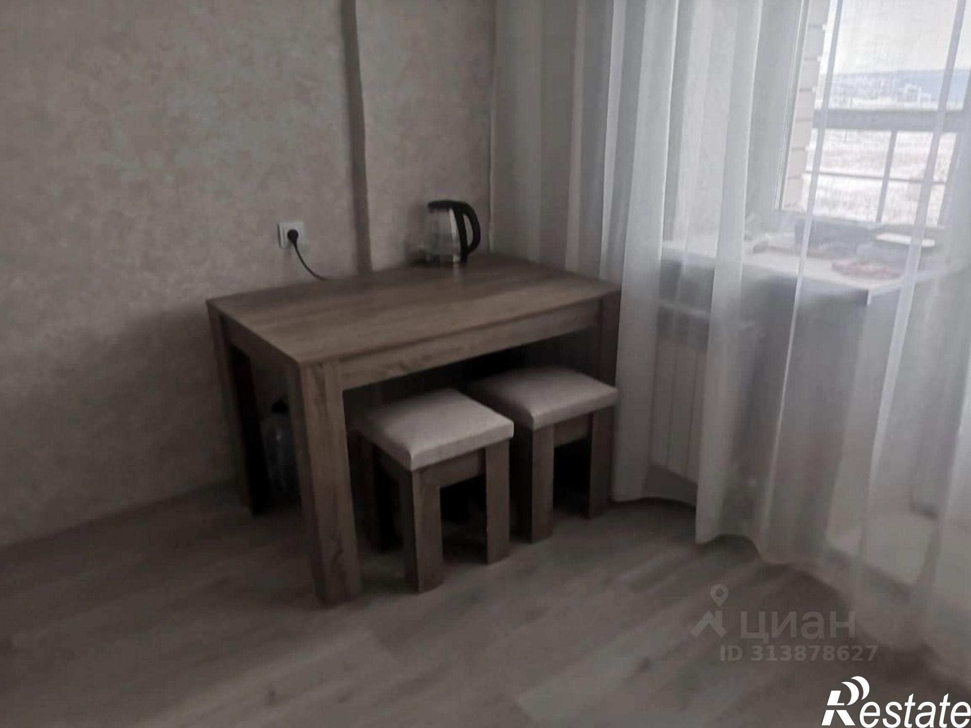 Сдать квартиру за 27 000 рублей на Центральный мкр, 1