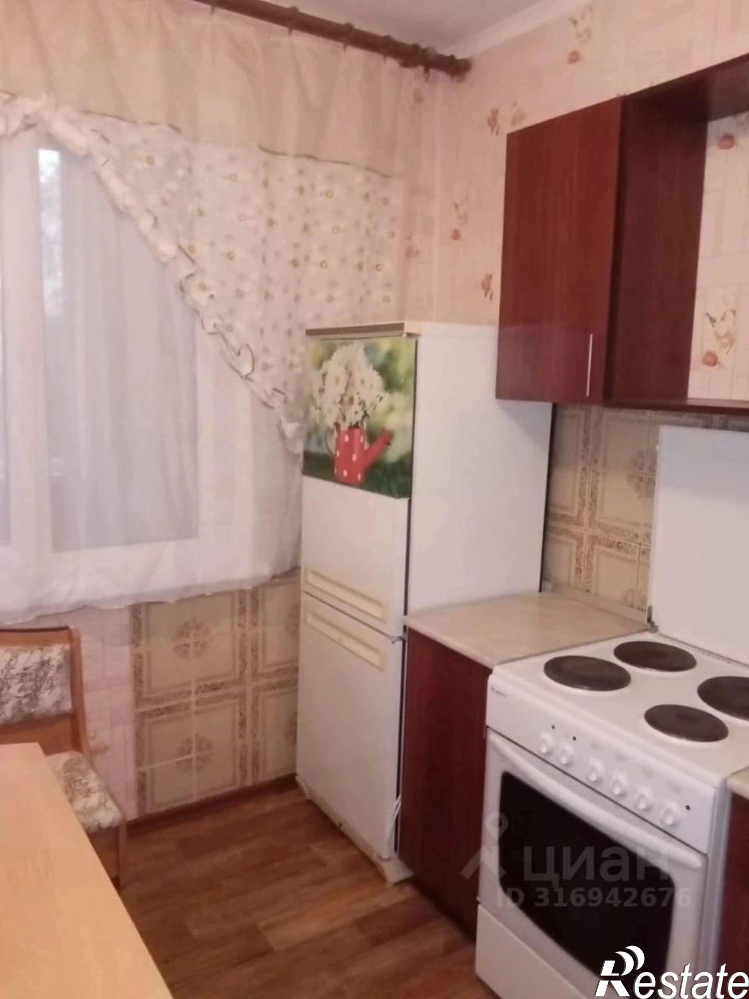 Сдать квартиру за 18 000 рублей на Солнечный мкр, 10