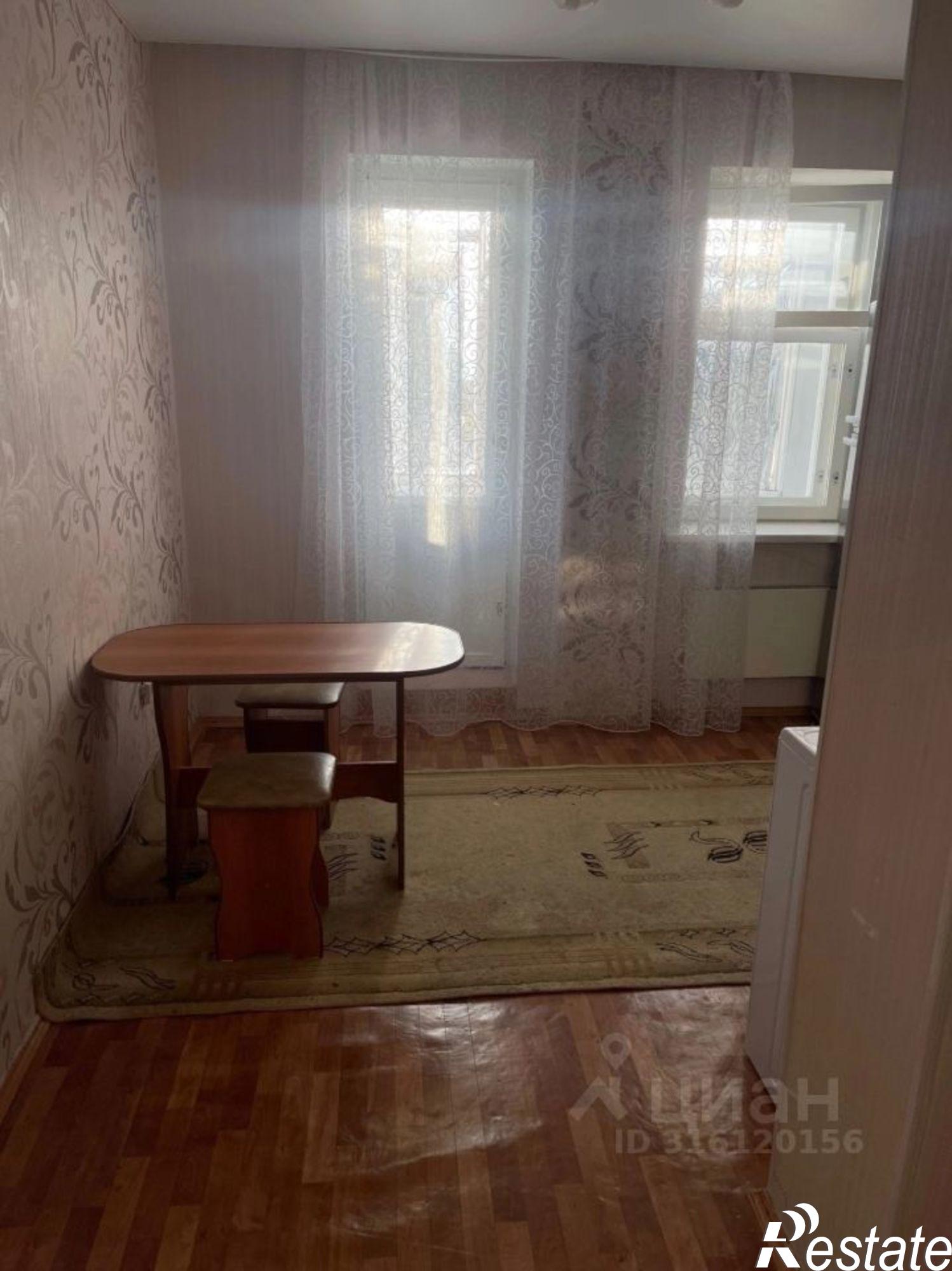 Сдать квартиру за 18 000 рублей на мкр Космос, 12