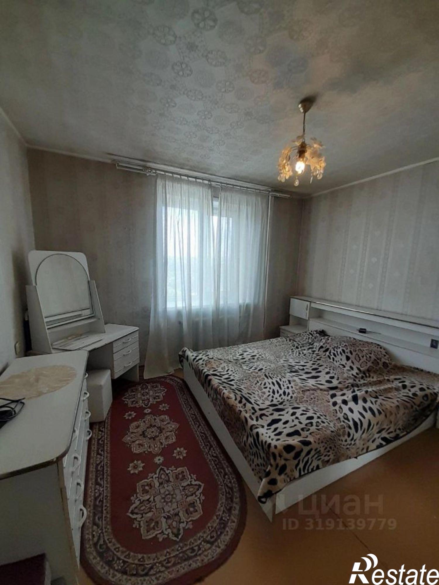 Сдать квартиру за 25 000 рублей на Революционная улица, 48