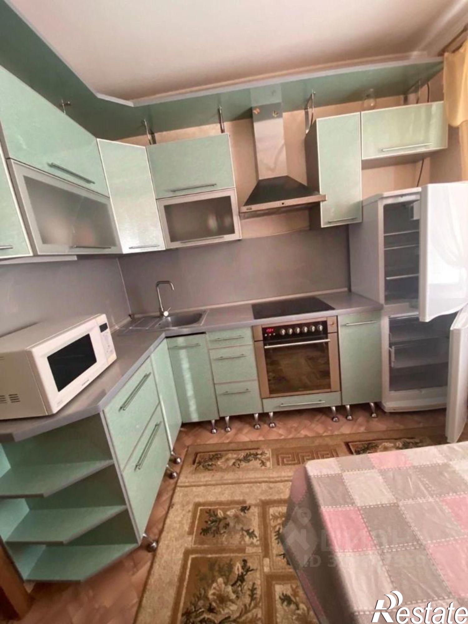 Сдать квартиру за 24 000 рублей на Восточный мкр, 14 1