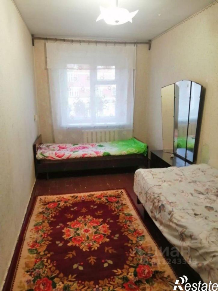 3-комн квартира мкр Горняк, 11,  д. 11