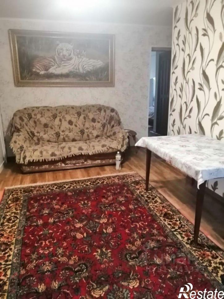 3-комн квартира мкр Горняк, 11,  д. 11