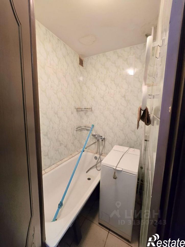 2-комн квартира Интернациональный мкр, 42,  д. 42