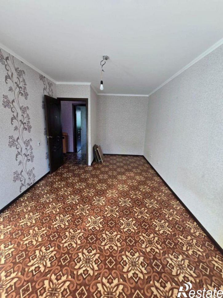 2-комн квартира Интернациональный мкр, 42,  д. 42