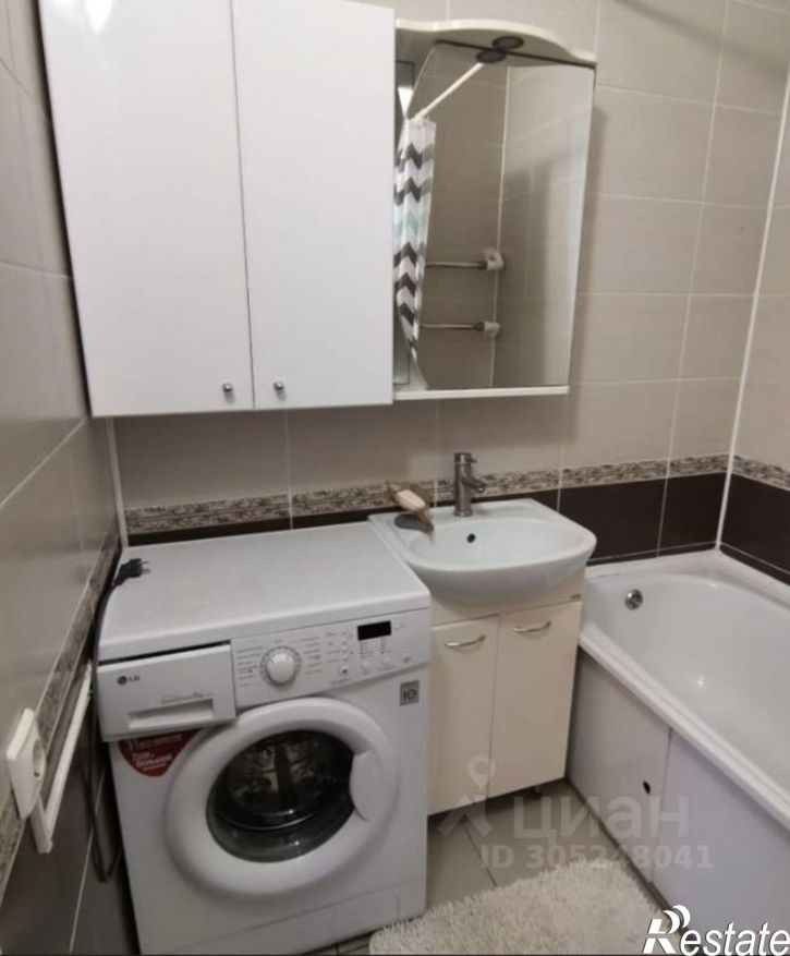 2-комн квартира мкр Дубрава квартал 3, 36,  д. 36