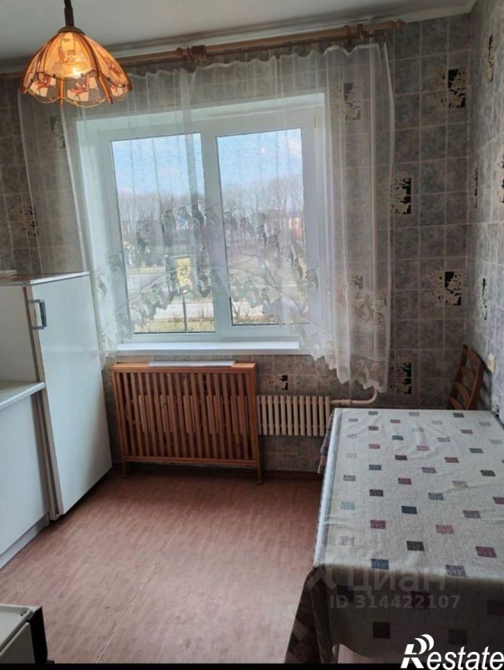 2-комн квартира Восточный мкр, 44,  д. 44