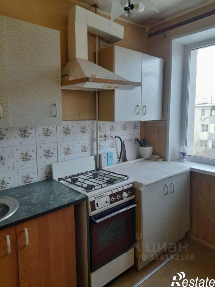 2-комн квартира Парковый мкр, 13,  д. 13