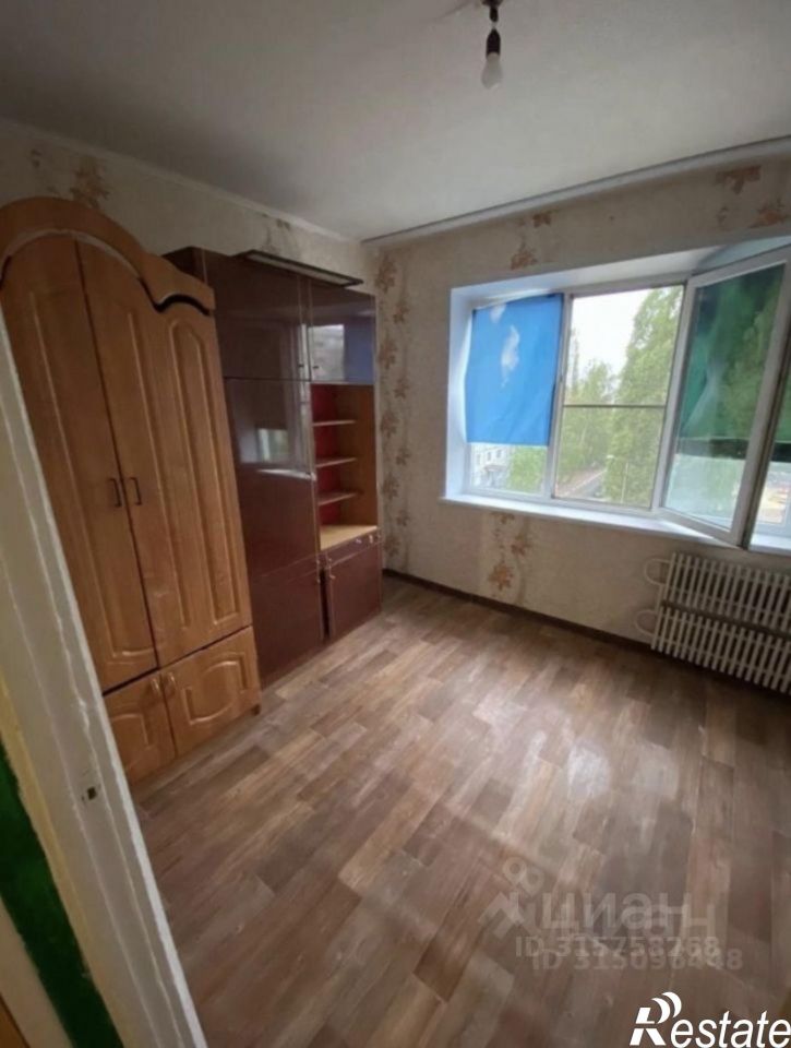 2-комн квартира мкр Макаренко, 34,  д. 34