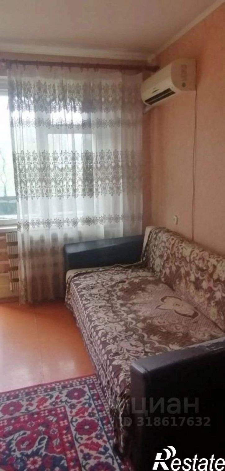 2-комн квартира мкр Лебединец, 14,  д. 14