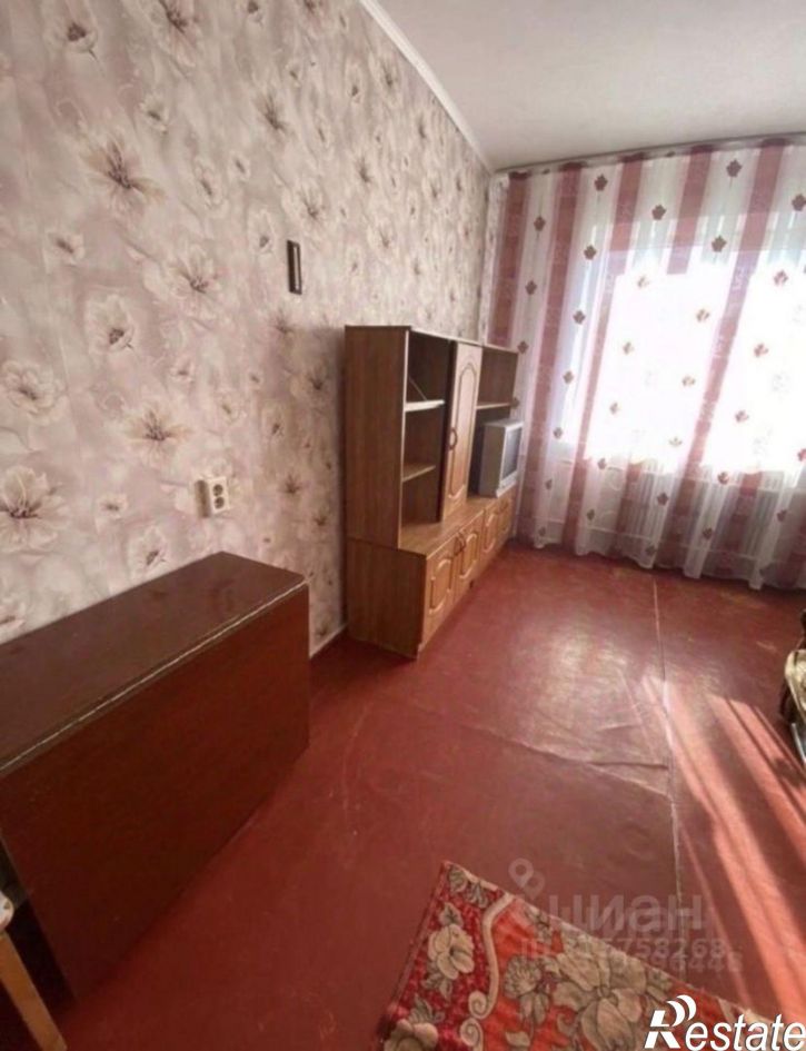 2-комн квартира мкр Макаренко, 34,  д. 34