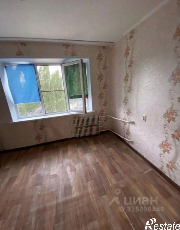 2-комн квартира мкр Макаренко, 34,  д. 34