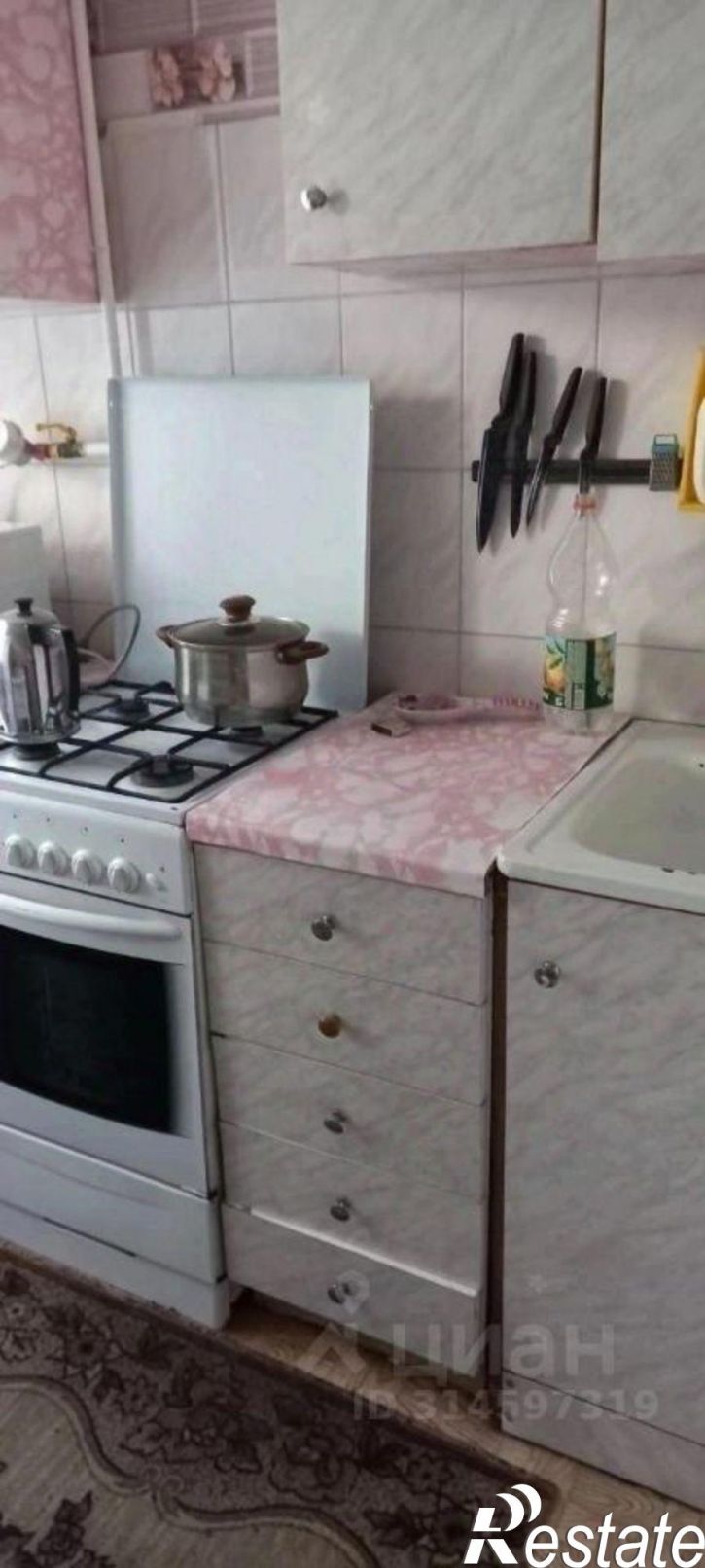 2-комн квартира мкр Лебединец, 8,  д. 8