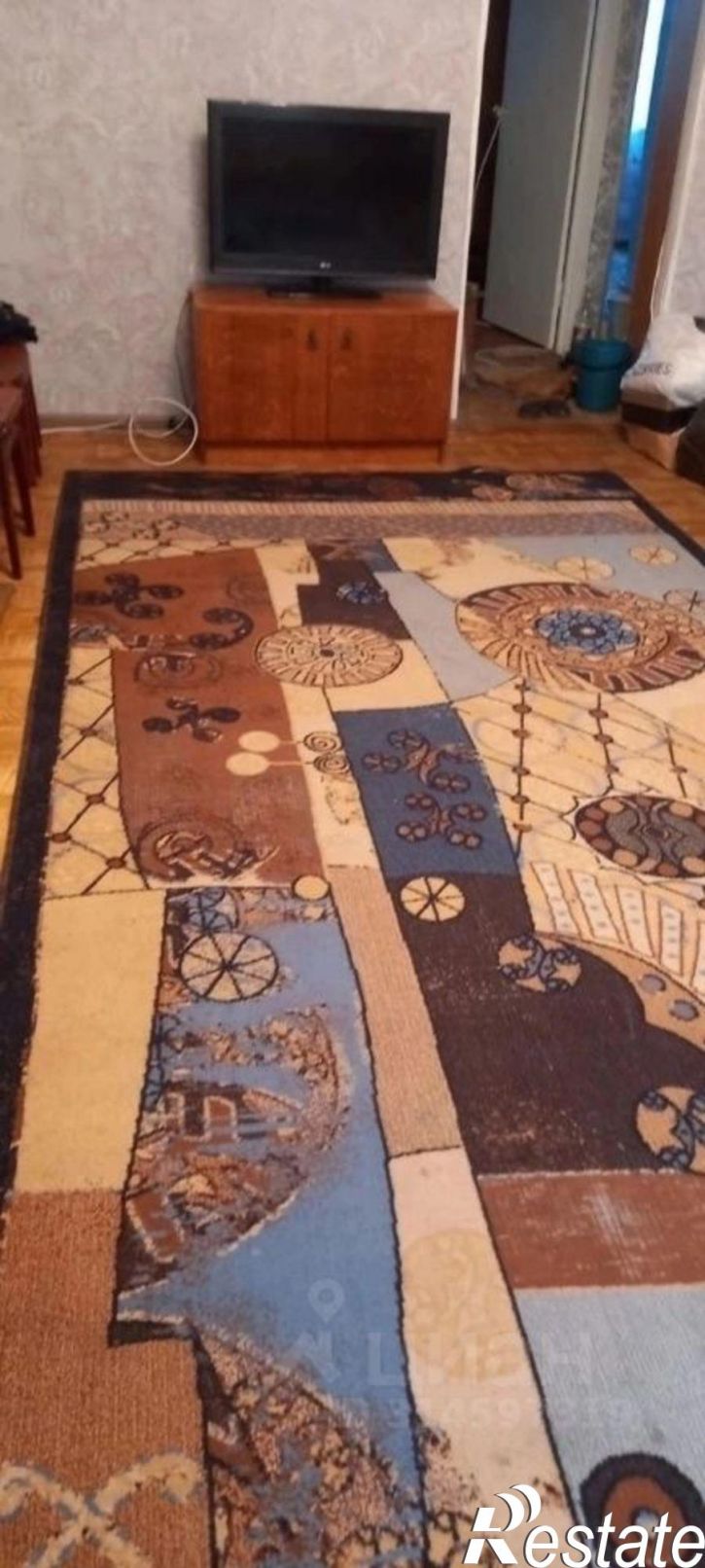 2-комн квартира мкр Лебединец, 8,  д. 8