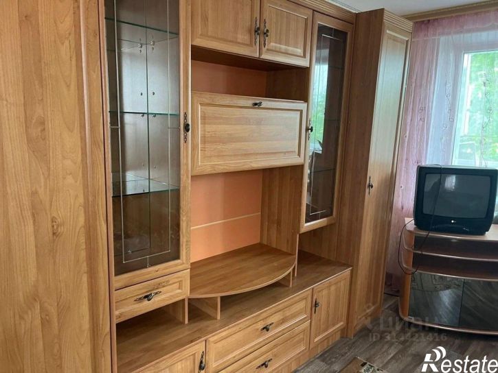 1-комн квартира мкр Лебединец, 13,  д. 13