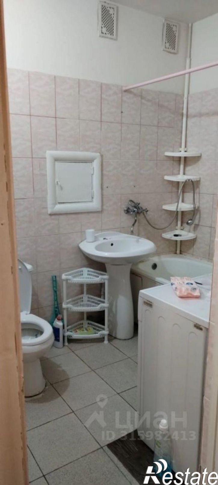 1-комн квартира Набережный мкр, 12,  д. 12