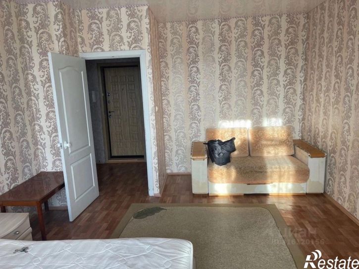 1-комн квартира мкр Космос, 12,  д. 12