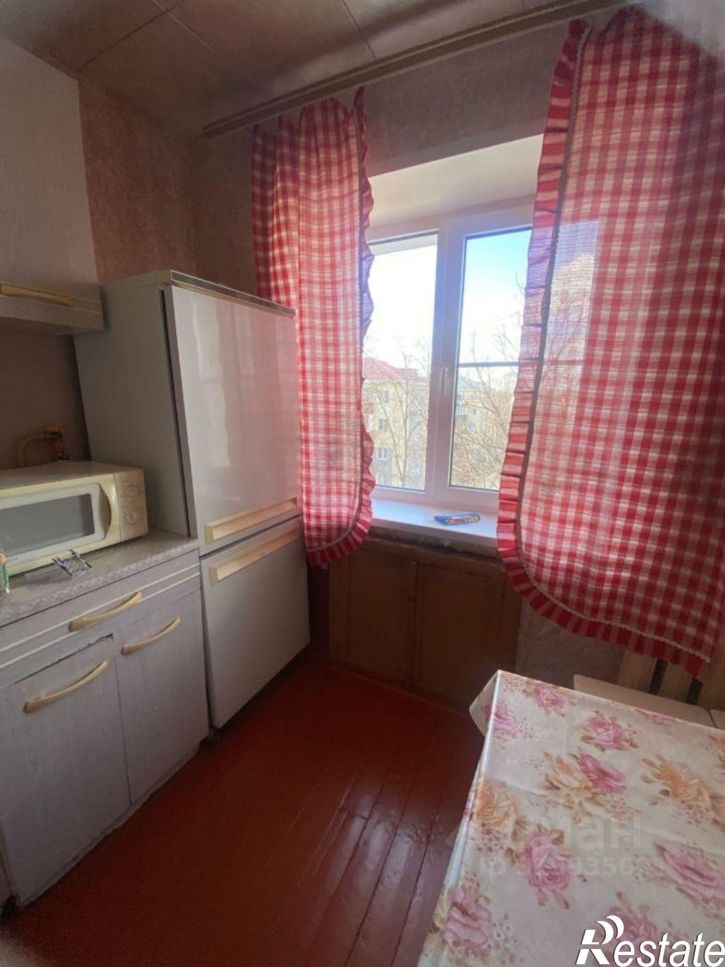 2-комн квартира мкр Горняк, 28,  д. 28