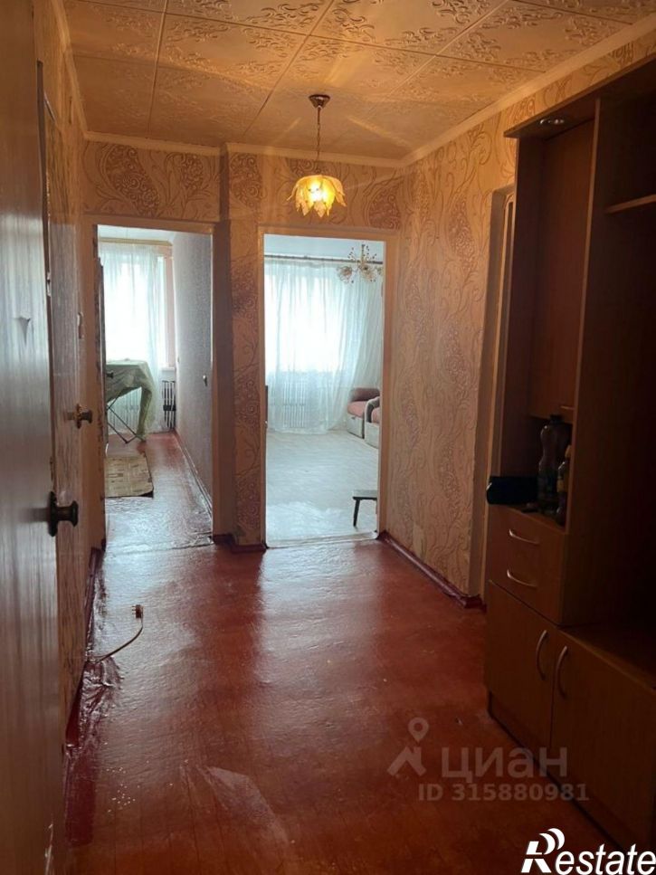 2-комн квартира мкр Макаренко, 1,  д. 1