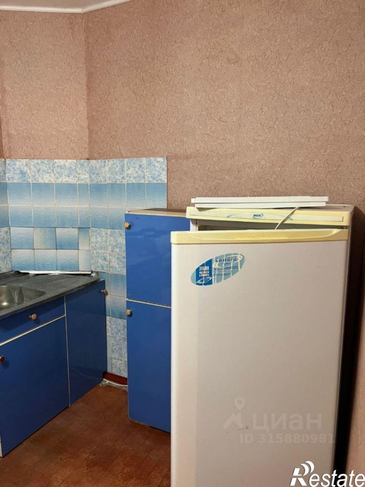 2-комн квартира мкр Макаренко, 1,  д. 1