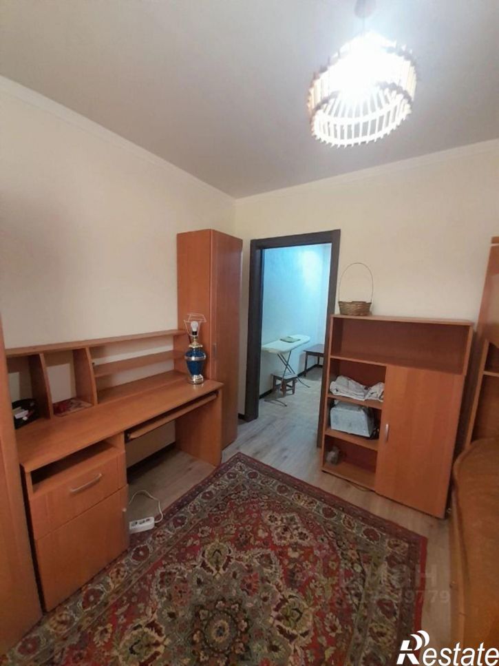 4-комн квартира Революционная улица, 48,  д. 48