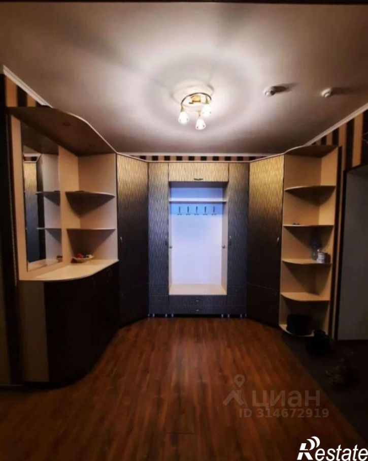 3-комн квартира мкр Дубрава квартал 1, 8А,  д. 8А