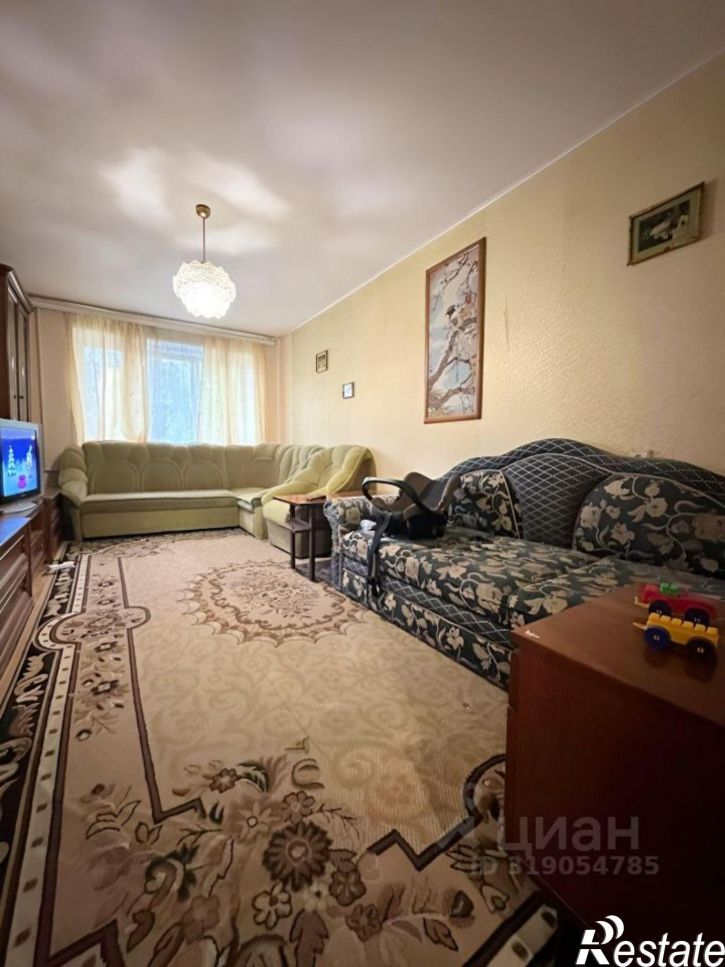 3-комн квартира мкр Лебединец, 5,  д. 5