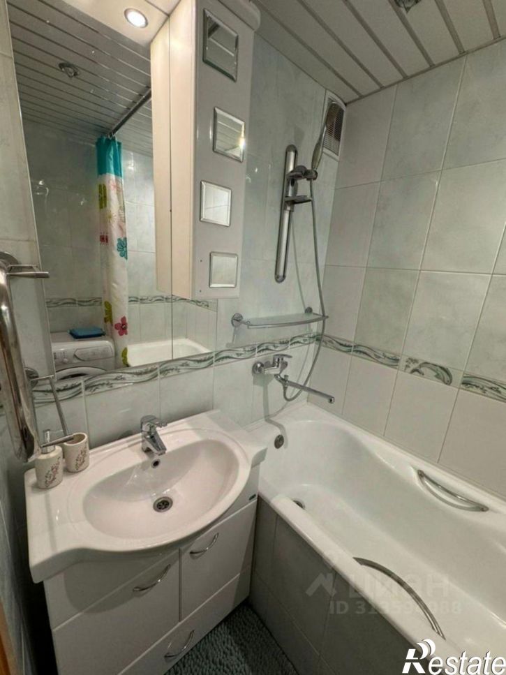 3-комн квартира Лесной мкр, 10,  д. 10