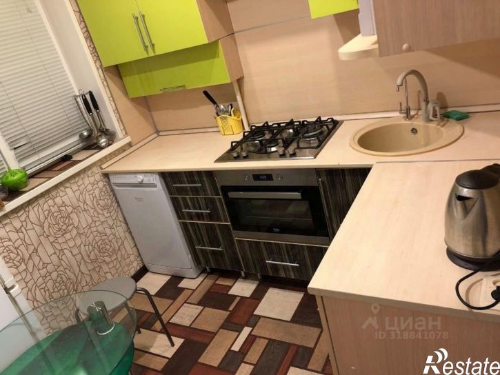 3-комн квартира Рудничный мкр, 4,  д. 4