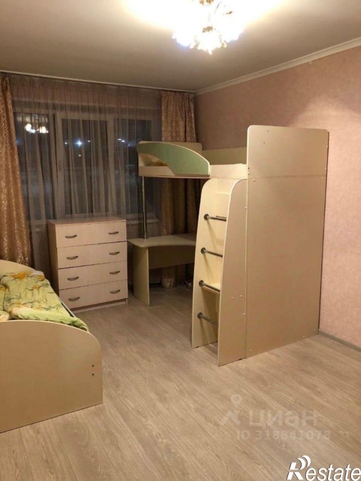 3-комн квартира Рудничный мкр, 4,  д. 4