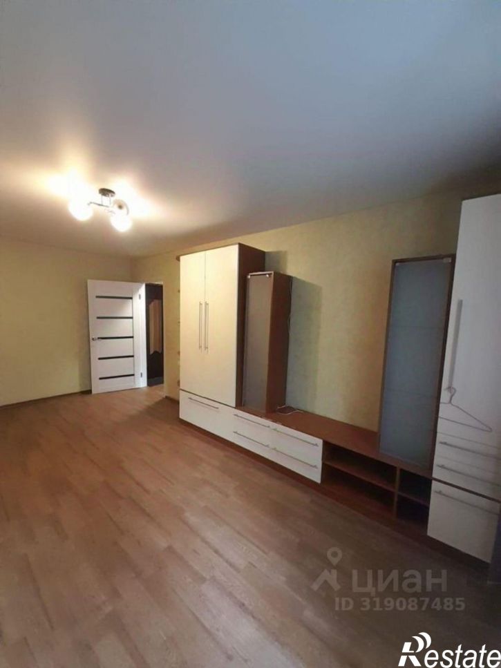 1-комн квартира Парковый мкр, 11,  д. 11