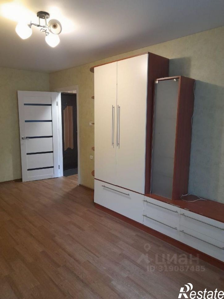 1-комн квартира Парковый мкр, 11,  д. 11