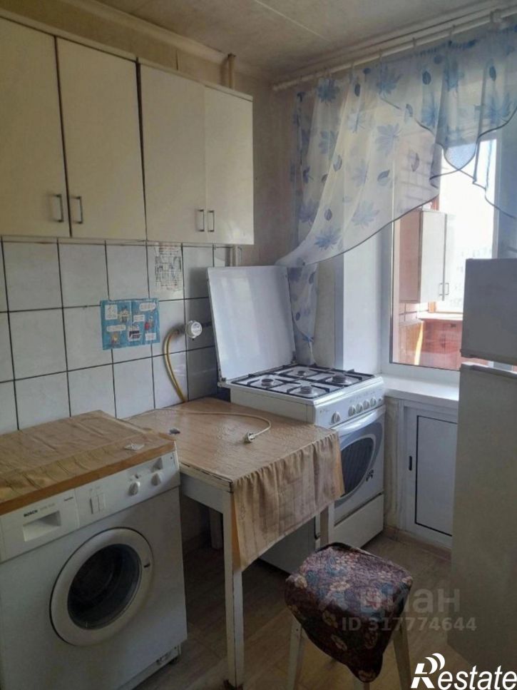 1-комн квартира мкр Лебединец, 23,  д. 23